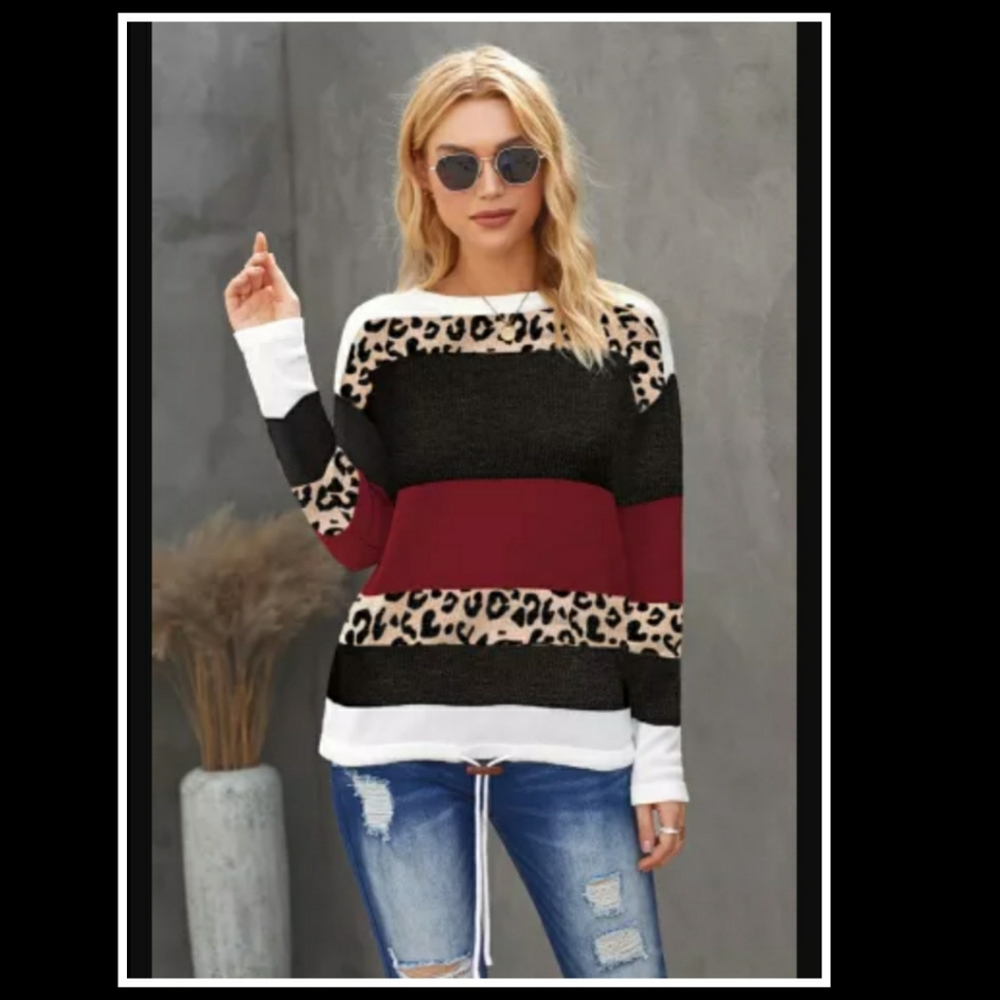 ‼️CLEARANCE PRICE FIRM‼️HP🎉🖤Wine Red Leopard Sweater🖤 - Picture 3 of 5
